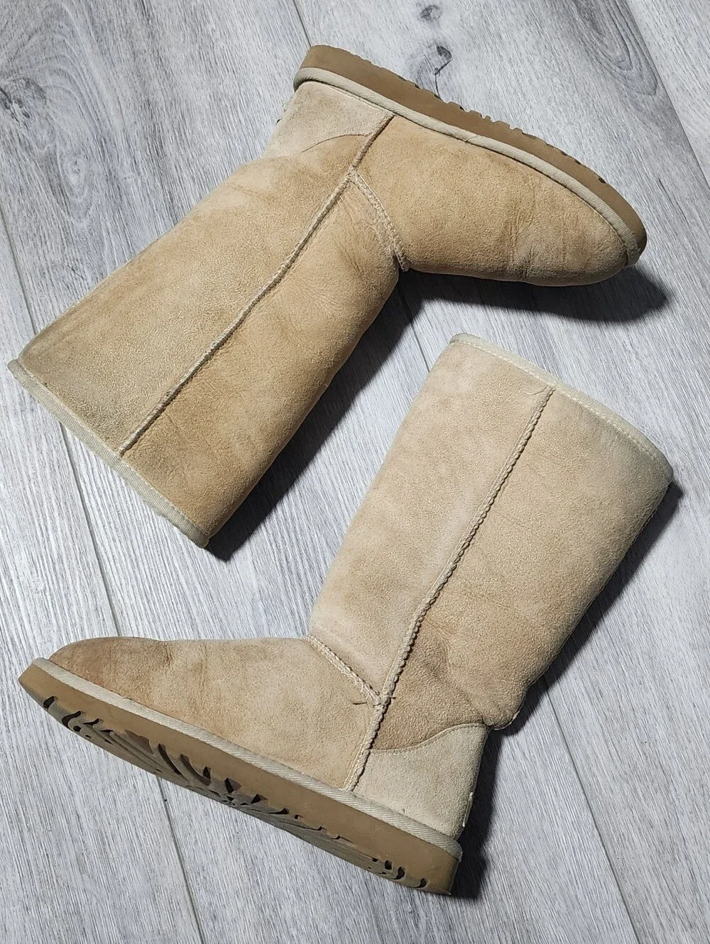 UGG Classic Tall Beige Sand Suede Boots W/ Sheepskin Lining Womens Size 5